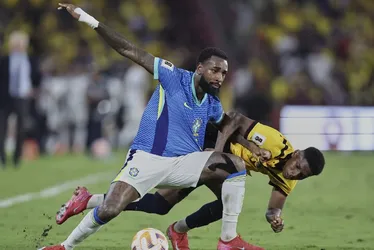 Imagem ilustrativa da imagem "Ancelotti tem um problema sério", avalia imprensa internacional sobre Seleção