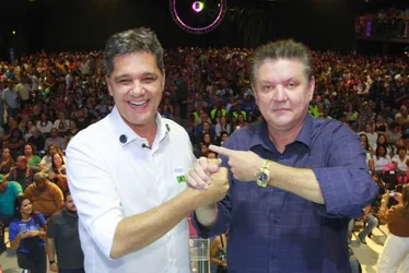 Imagem ilustrativa da imagem Ato em apoio a Ricardo Ferraço reúne 6 mil pessoas em Cariacica