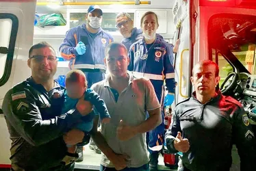 Imagem ilustrativa da imagem Bebê engasgado com acúmulo de catarro é socorrido por policiais na Serra