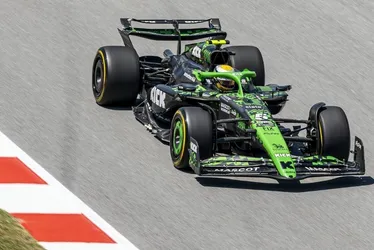 Imagem ilustrativa da imagem Bortoleto faz seu melhor grid na F1, e Piastri é pole