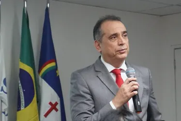 Imagem ilustrativa da imagem Brasil em transformação: Décio Padilha debate caminhos para o equilíbrio fiscal