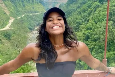 Imagem ilustrativa da imagem Governo brasileiro lamenta morte da turista Juliana Marins na Indonésia