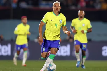 Imagem ilustrativa da imagem Capixaba Richarlison comemora volta à Seleção Brasileira