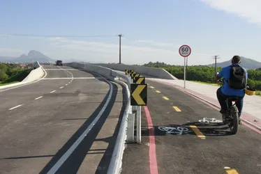 Imagem ilustrativa da imagem Casagrande: obra de ciclovia até Guarapari será contratada até o fim do ano