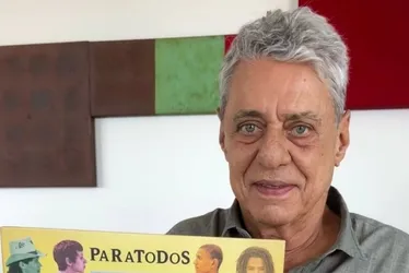 Imagem ilustrativa da imagem Chico Buarque tem alta do hospital após cirurgia no crânio na terça-feira