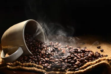 Imagem ilustrativa da imagem Com café mais caro, comerciantes criam estratégias para atrair os clientes