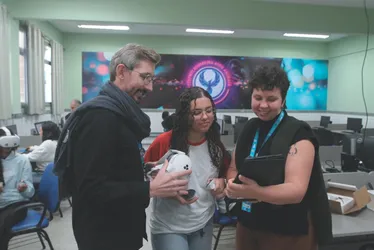Imagem ilustrativa da imagem Como a IA está transformando as escolas e o futuro da educação