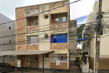 Imagem ilustrativa da imagem Edifício caixão é interditado no Janga; outro já havia sido evacuado na sexta