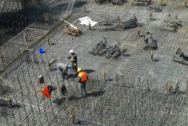 Imagem ilustrativa da imagem Empresas de construção civil lançam feirão de empregos