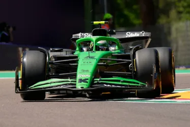 Imagem ilustrativa da imagem F1: Piastri lidera 1º treino em Ímola; Bortoleto bate, mas faz 9º melhor tempo