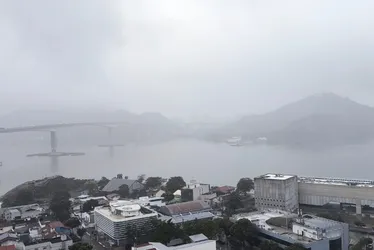 Imagem ilustrativa da imagem Frio e chuva continuam no ES? Veja previsão do tempo para o fim de semana