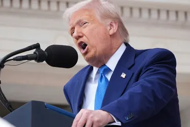 Imagem ilustrativa da imagem Trump diz que irá instalar mísseis nucleares na Casa Branca