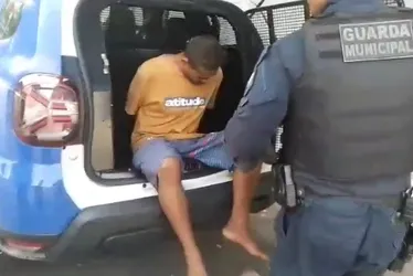 Imagem ilustrativa da imagem Homem é preso por ameaçar pedestres com martelo na Praia do Canto