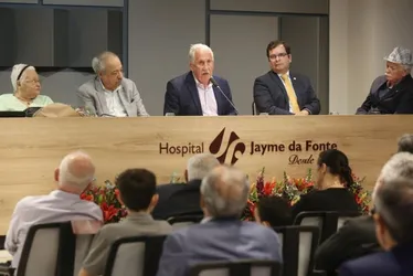 Imagem ilustrativa da imagem Hospital Jayme da Fonte celebra 70 anos e inaugura auditório em homenagem a Capiba