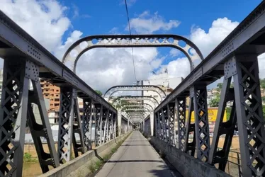 Imagem ilustrativa da imagem Iluminação nova na Ponte de Ferro em Cachoeiro de Itapemirim