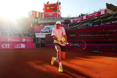 Imagem ilustrativa da imagem João Fonseca e Bia Haddad conhecem datas e horários de estreias em Roland Garros; veja