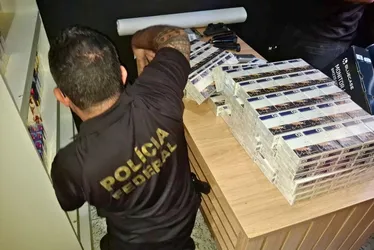 Imagem ilustrativa da imagem Lojas que vendem cigarro eletrônico na mira da polícia no ES