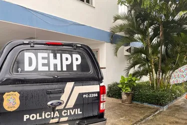 Imagem ilustrativa da imagem Mãe e padrasto são presos após criança ser levada morta para UPA de Vila Velha