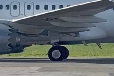 Imagem ilustrativa da imagem Mais um avião atola na pista do aeroporto de Noronha em apenas uma semana