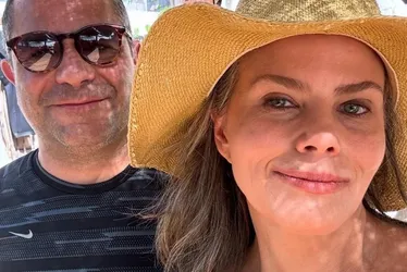 Imagem ilustrativa da imagem Maria Cândida assume novo namorado e anuncia casamento: 'projeto maior'
