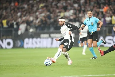Imagem ilustrativa da imagem Memphis cobra Corinthians após queda de rendimento: ‘Precisamos melhorar em todos os aspectos’