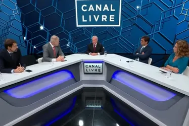 Imagem ilustrativa da imagem Michel Temer é entrevistado no “Canal Livre” na TV Tribuna/Band