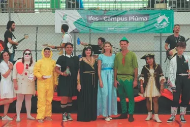 Imagem ilustrativa da imagem Música e gincana agitam Festa Literária de Piúma