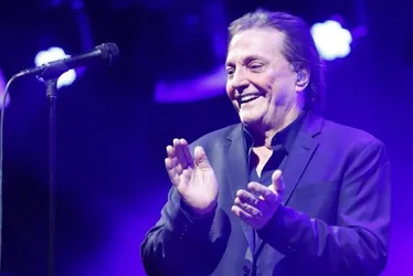 Imagem ilustrativa da imagem Noite romântica com hits de Fábio Jr. em Vitória