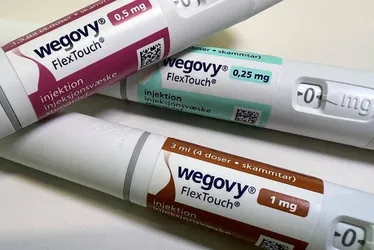 Imagem ilustrativa da imagem Governo promove caneta emagrecedora nacional e muda disputa entre farmacêuticas