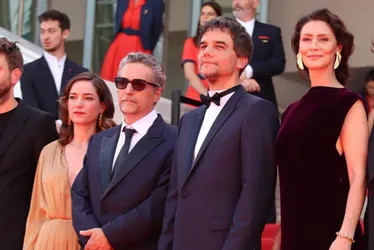 Imagem ilustrativa da imagem Wagner Moura vence prêmio de melhor ator em Cannes por 'O Agente Secreto'