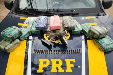 Imagem ilustrativa da imagem PRF apreende óxi, arma de fogo e munições durante operação em Cariacica