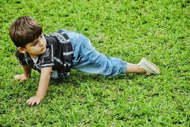 Imagem ilustrativa da imagem Pais conseguem arrecadar R$ 18 milhões para tratar doença rara de filho no EUA