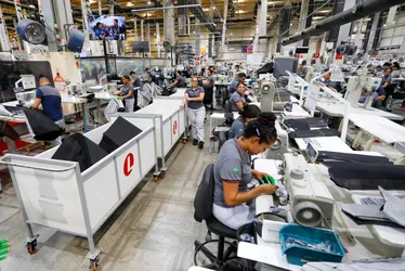 Imagem ilustrativa da imagem Pernambuco retoma geração de empregos e fecha abril com 7,5 mil novas vagas