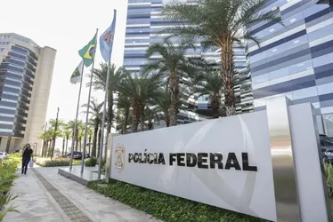Imagem ilustrativa da imagem Polícia Federal abre inscrição de concurso para preencher mil vagas