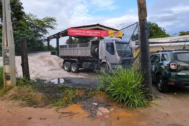 Imagem ilustrativa da imagem Polícias fazem operações para combater a extração ilegal de areia na Grande Vitória