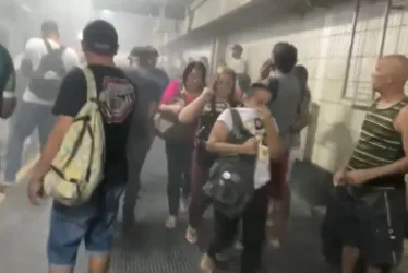 Imagem ilustrativa da imagem Metrô vira sinônimo de insegurança e atraso; novo incidente expõe sucateamento