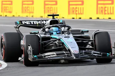 Imagem ilustrativa da imagem Russell lidera no Canadá e Sauber comprova melhora com Bortoleto em 13º