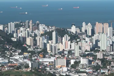 Imagem ilustrativa da imagem Vitória, a cidade com maior fatia da população com renda mensal acima de R$ 25 mil