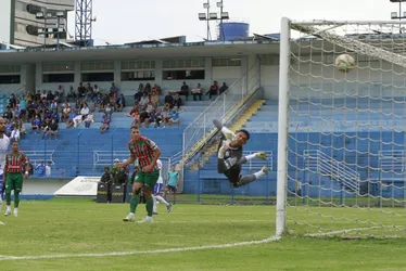 Imagem ilustrativa da imagem Vitória vira e reassume a liderança da Copa Espírito Santo