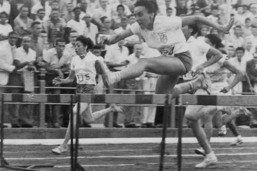 Imagem ilustrativa da imagem Wanda dos Santos, pioneira do atletismo brasileiro, morre aos 93 anos