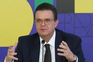 Imagem ilustrativa da imagem Wolney diz, em Caruaru, que aposentados serão ressarcidos e que CPI pode atrapalhar