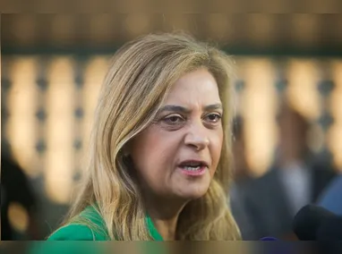 Imagem ilustrativa da imagem Leila chama Dudu de covarde e desafia jogador no STJD: ‘Vem aqui, vem encarar uma mulher’