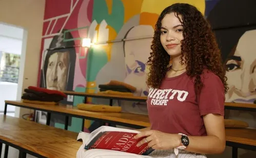 
          Imagem ilustrativa da imagem 2.971 vagas para estudar com bolsa em faculdades. Saiba como se inscrever
          