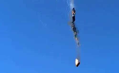 
          Imagem ilustrativa da imagem Piloto de balão que caiu em SC não tem licença válida para voo comercial
          