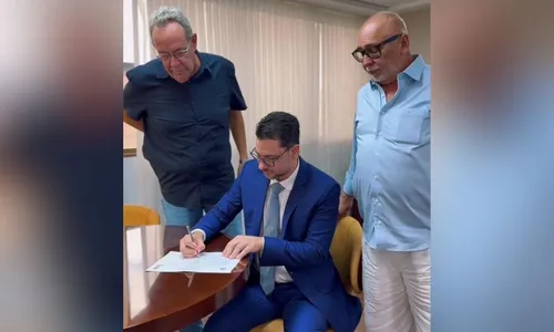 
          Imagem ilustrativa da imagem Alberes Lopes quer fortalecer Elepe no interior e formar novas lideranças
          