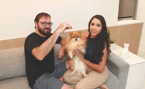 
          Imagem ilustrativa da imagem Animais também sentem saudades do tutor? Especialistas explicam
          