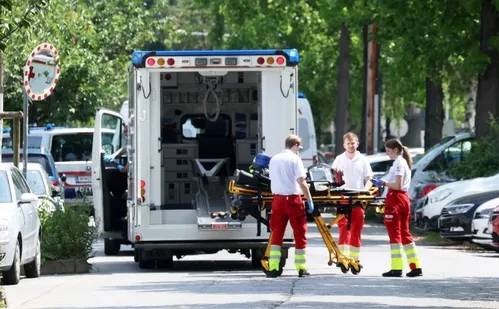 
          Imagem ilustrativa da imagem Ataque a tiros em escola na Áustria deixa ao menos nove mortos
          