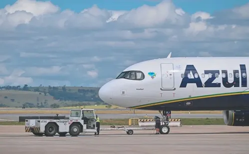 
          Imagem ilustrativa da imagem Azul pede recuperação, mas mantém voos normalmente
          