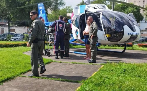 
          Imagem ilustrativa da imagem Bebê de quatro meses é socorrida de helicóptero após sofrer queimaduras em Pancas
          