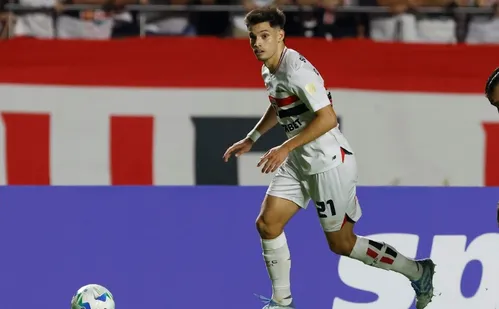 
          Imagem ilustrativa da imagem Bobadilla é intimado a depor após ser acusado de xenofobia
          